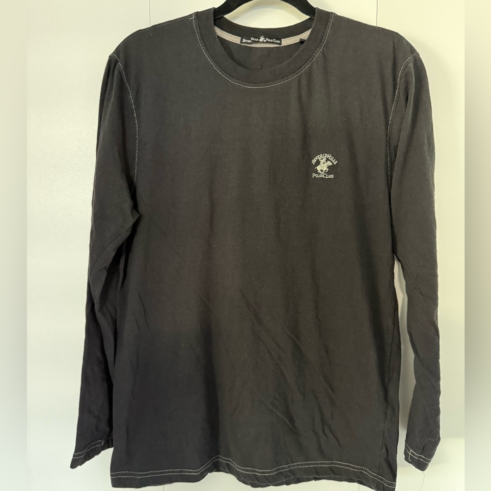 Men’s black long sleeve t-shirt